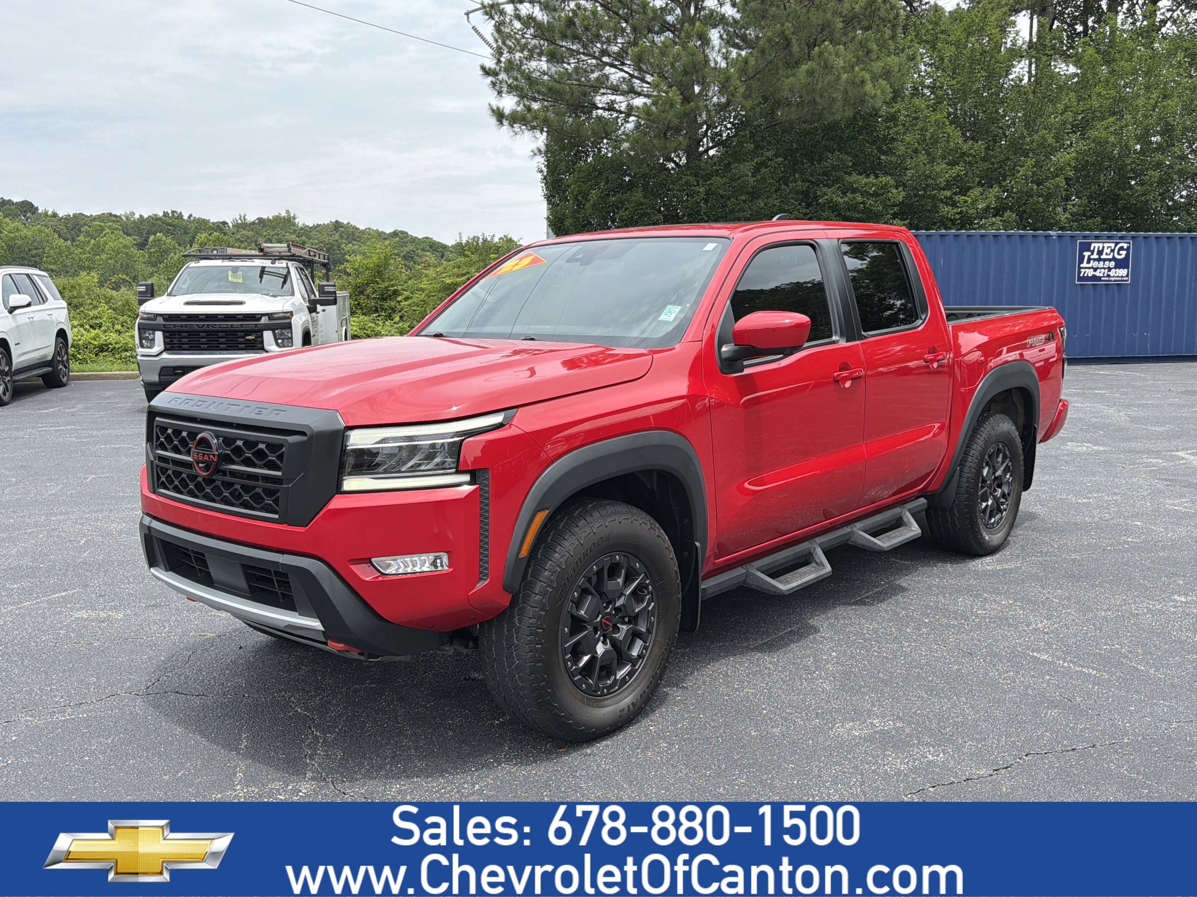 2023 Nissan Frontier PRO-4X Crew Cab 4X4's photo