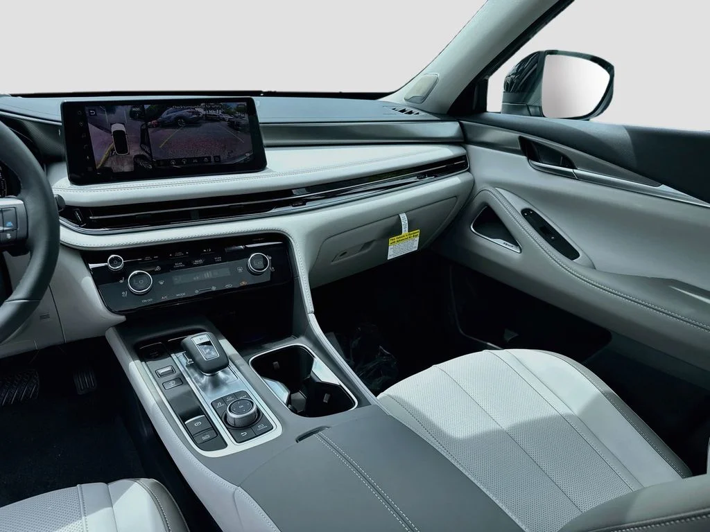 New 2027 GRAPHITE SHADOW INFINITI Luxe FWD image 25