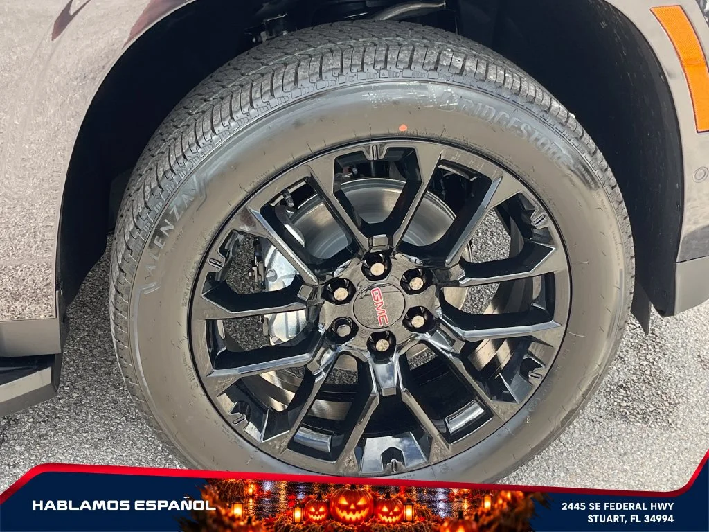 New 2026 Titanium Rush Metallic GMC Elevation image 22
