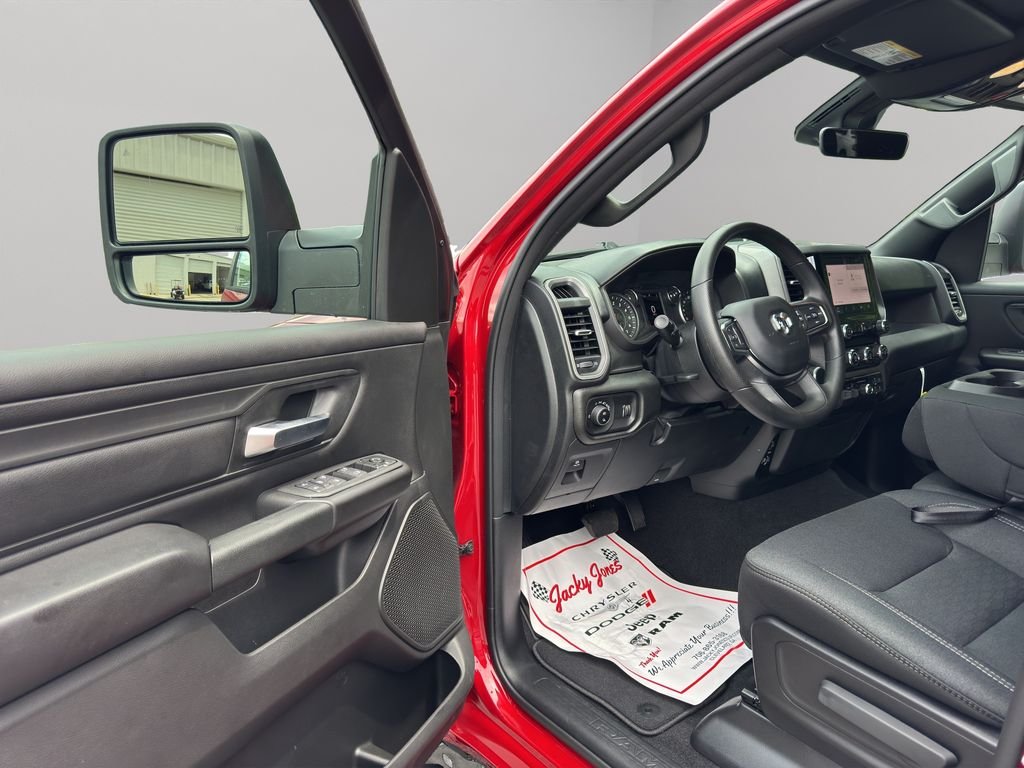 New 2026 Molten Red Pearl-Coat Exterior Paint RAM Express image 6