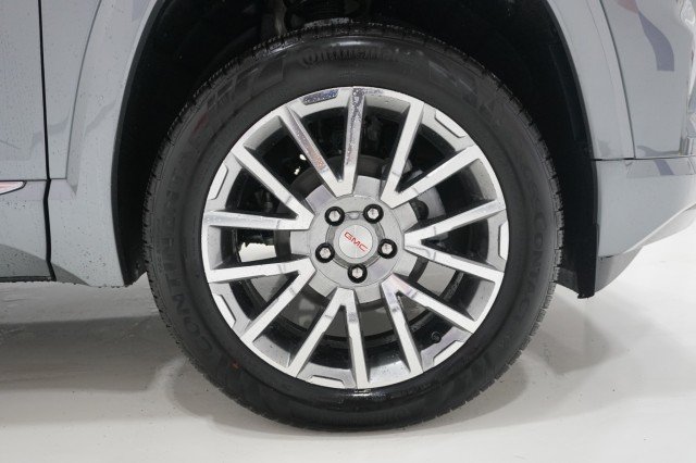 New 2026 Sterling Metallic GMC Denali image 5