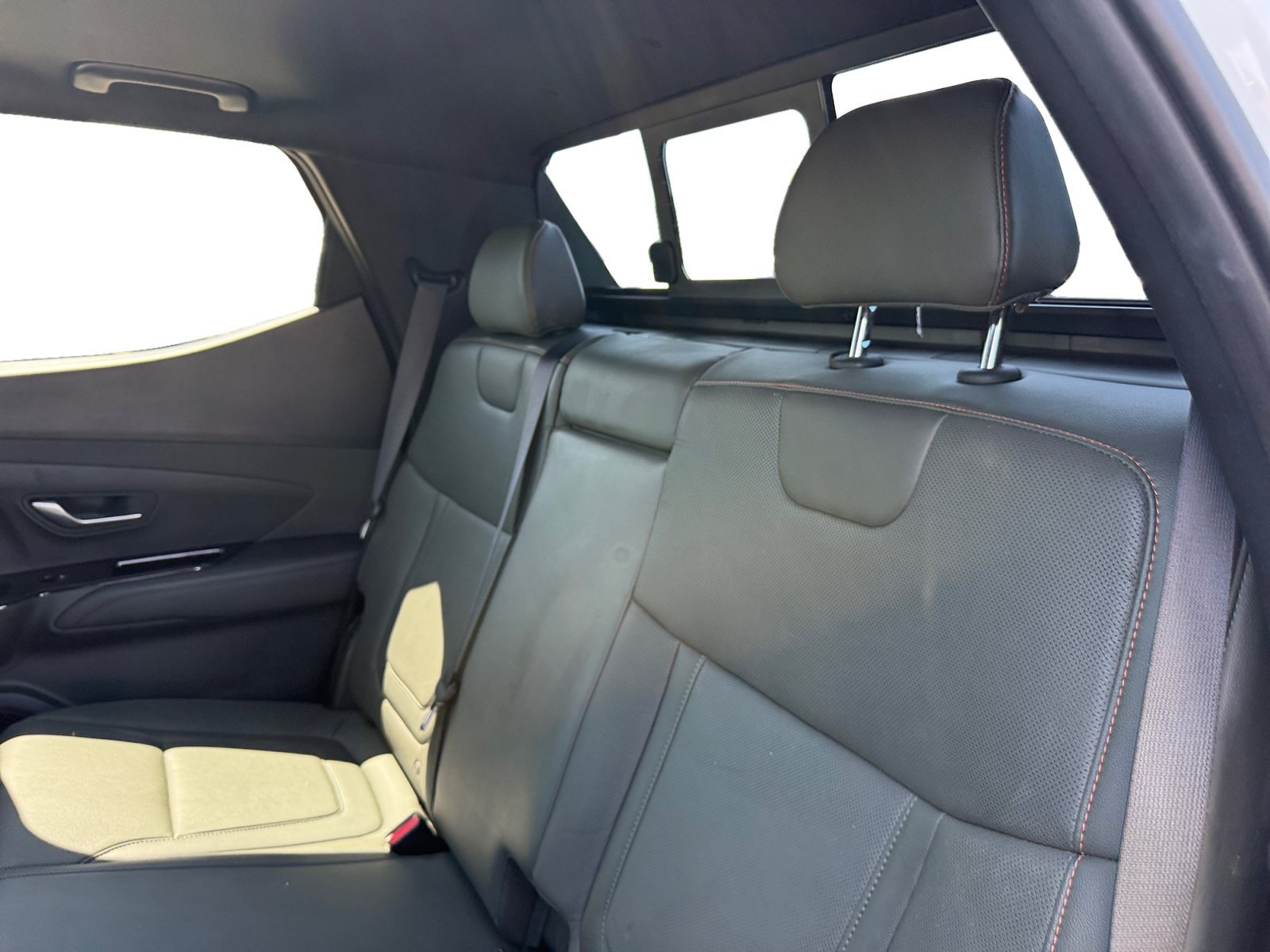 Certified Used 2023 Atlas White Hyundai Limited image 16