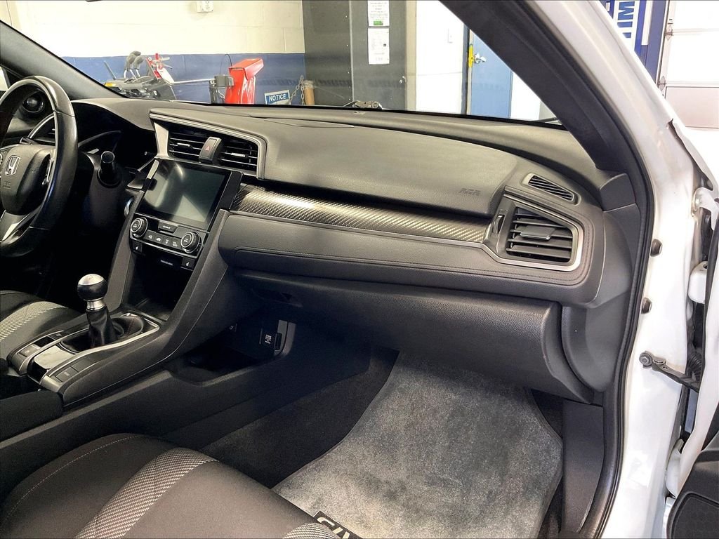 Used 2017 White Honda Si image 13
