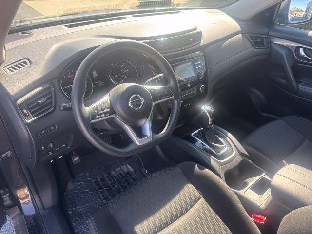 Used 2017 Black Nissan S image 14