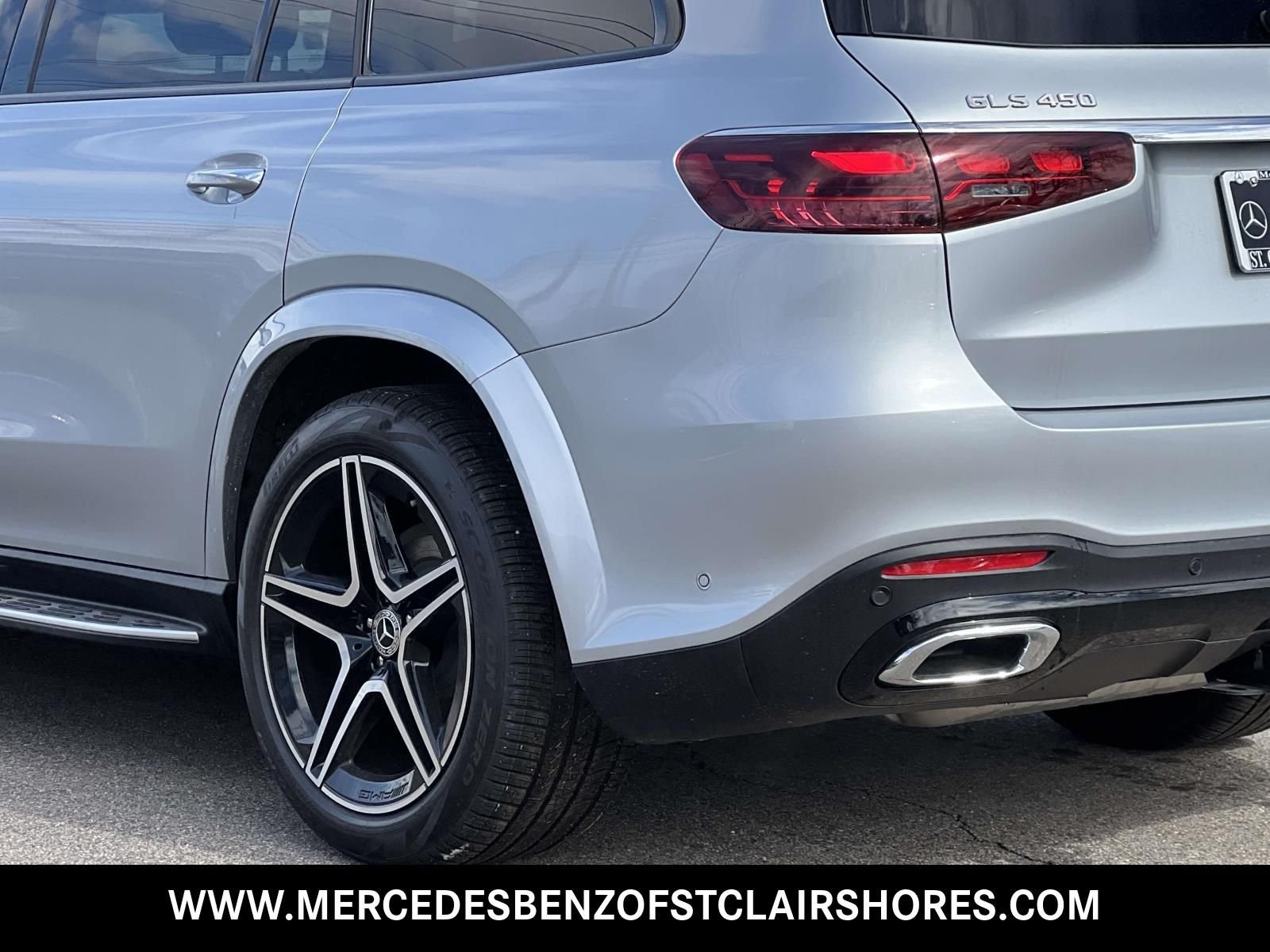 New 2026 Cirrus Silver Metallic Mercedes-Benz GLS 450 image 4