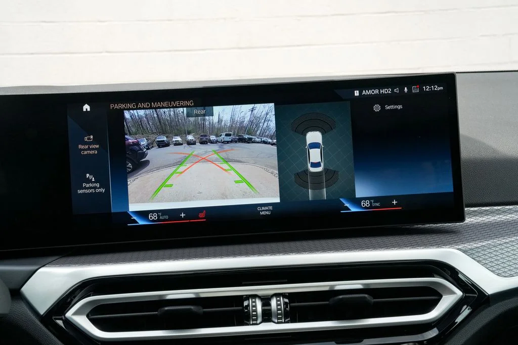 2024 BMW 3 Series 330i - Photo 29