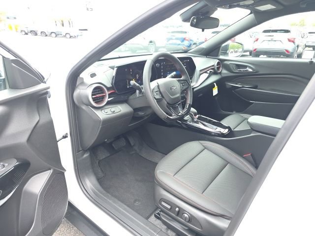 2026 Chevrolet Trax RS - Photo 15