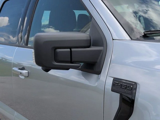 New 2026 Iconic Silver Metallic Ford XLT image 12