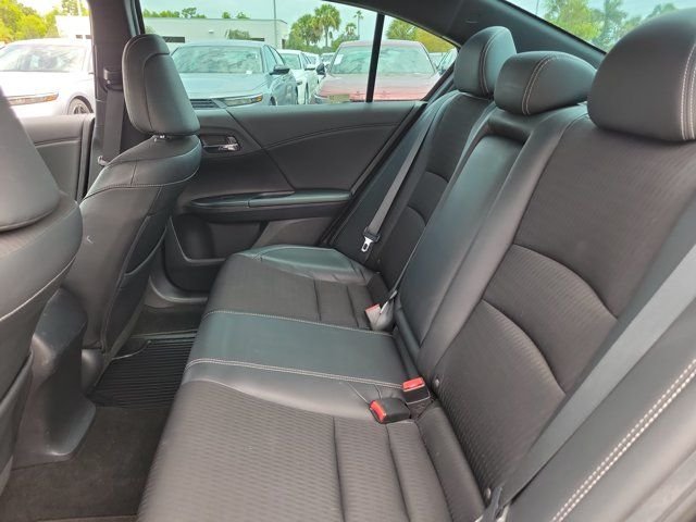 Used 2017 Modern Steel Metallic Honda Sport image 12