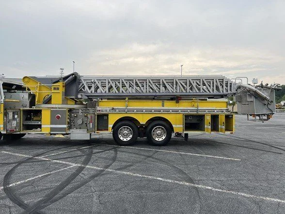 Used 1988 Yellow Sutphen  image 56