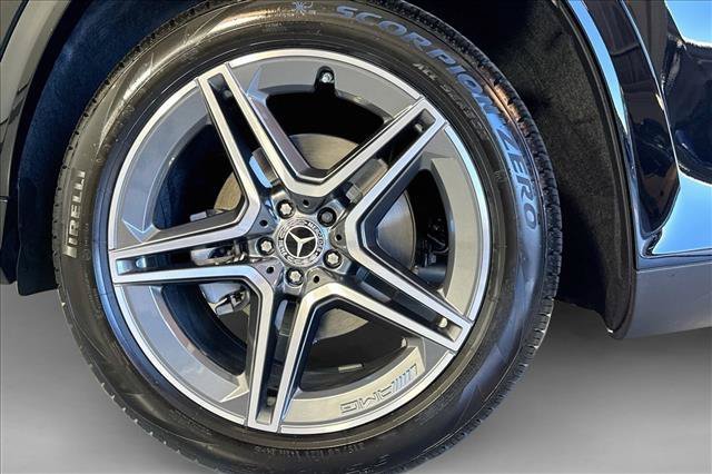 New 2027 Black Mercedes-Benz GLS 450 image 60