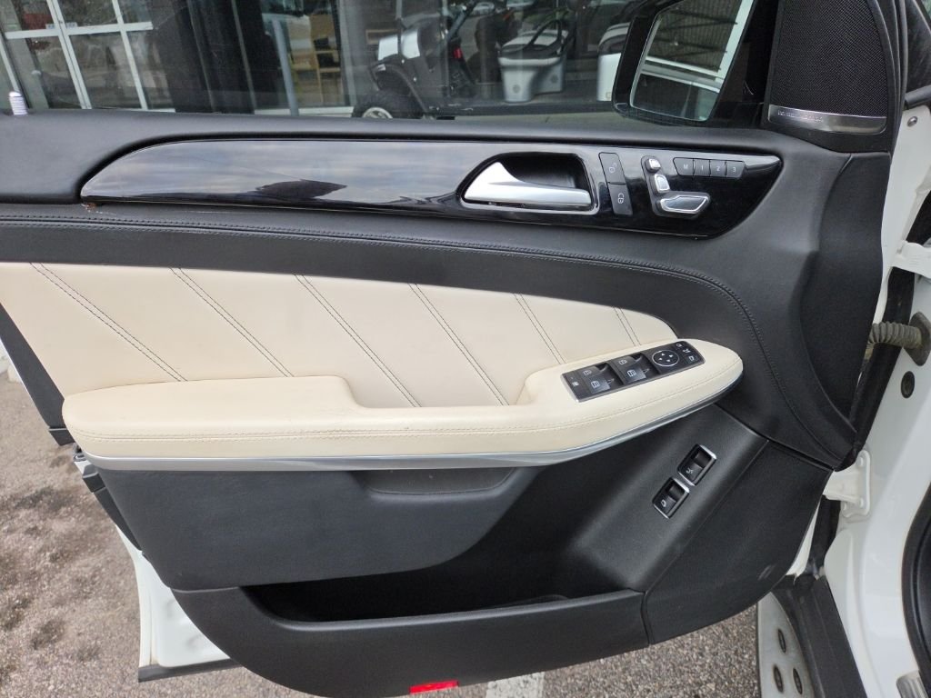 Used 2018 Polar White Mercedes-Benz GLS 63 AMG® image 14