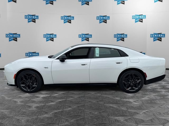 New 2026 White Knuckle Exterior Paint Dodge R/T image 2