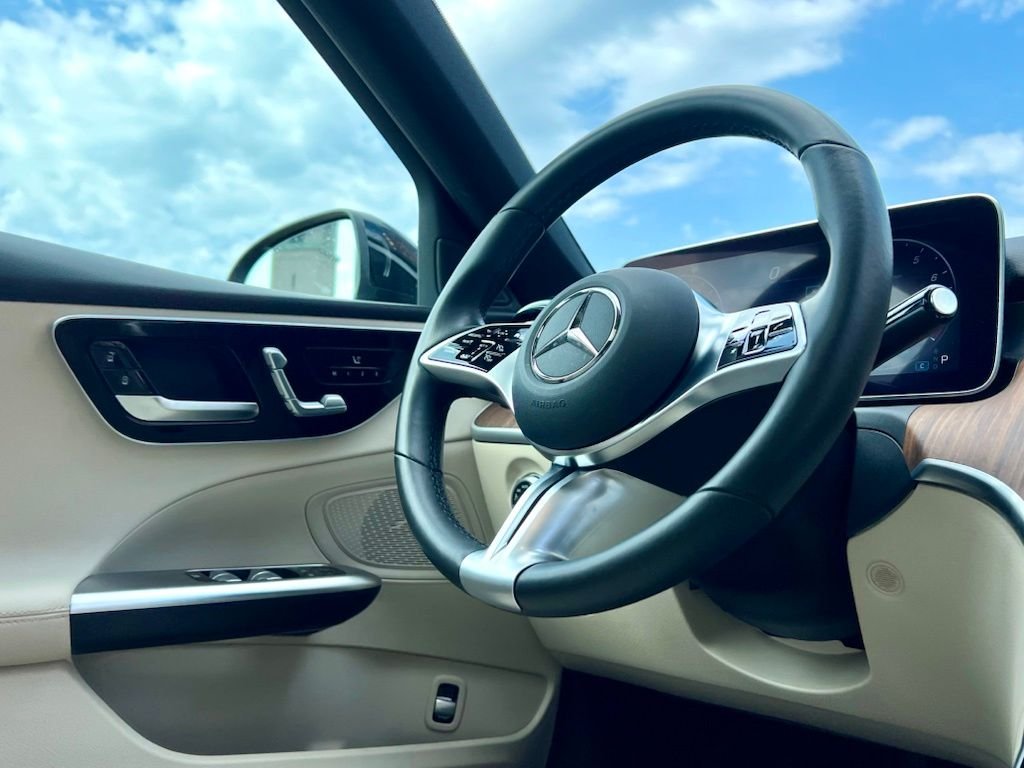 Certified Used 2022 Black Mercedes-Benz C 300 image 9