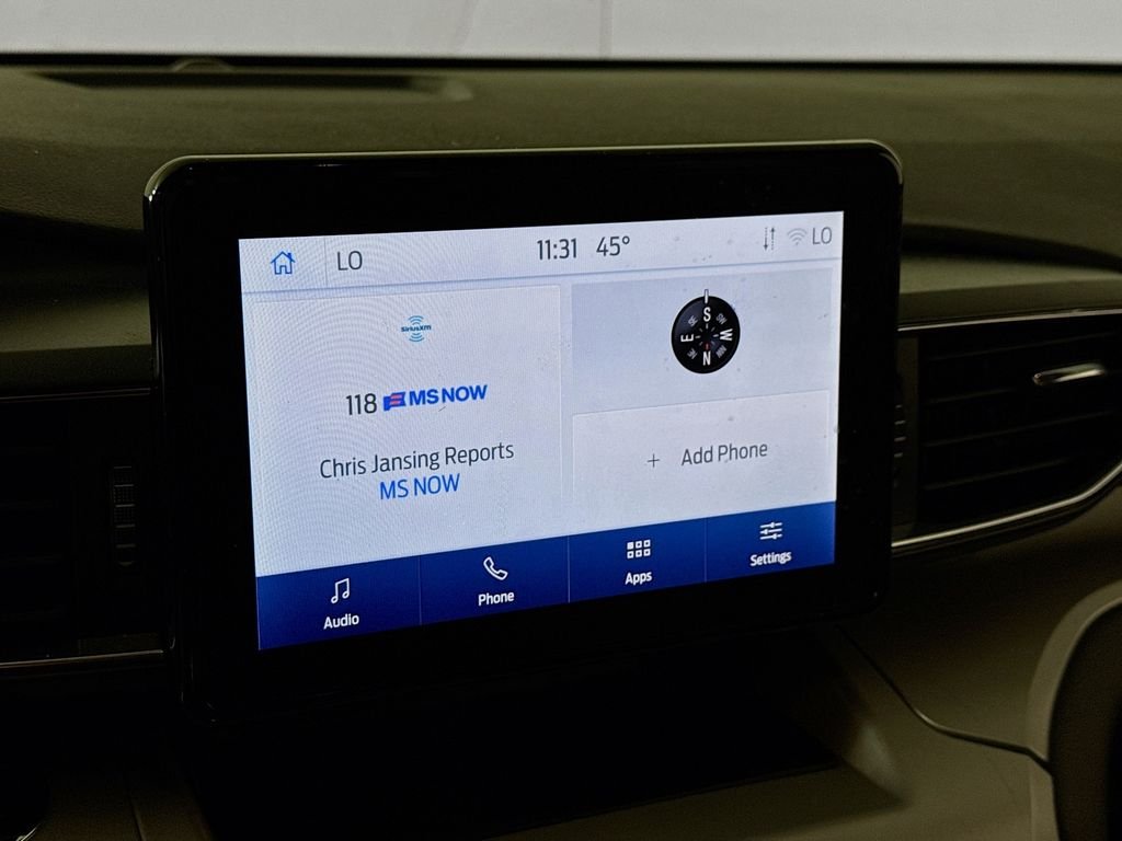 Used 2024 Agate Black Metallic Ford XLT image 18