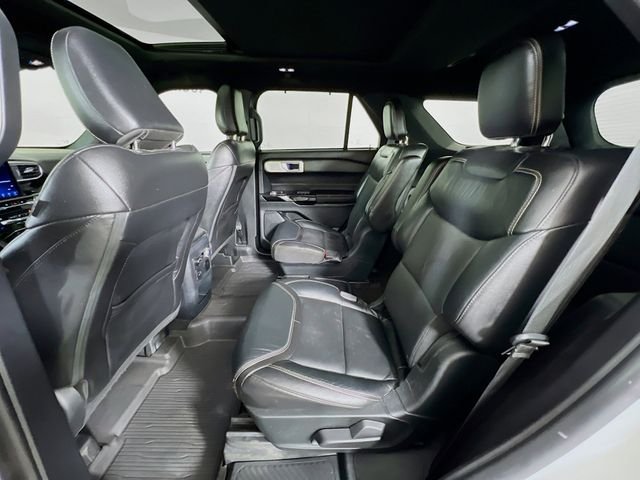 Used 2021 White Ford ST image 23