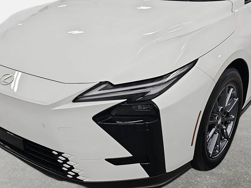 New 2026  Lexus  image 28