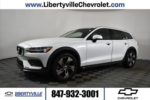 2021 Volvo V60 Cross Country T5 AWD Cross Country's photo