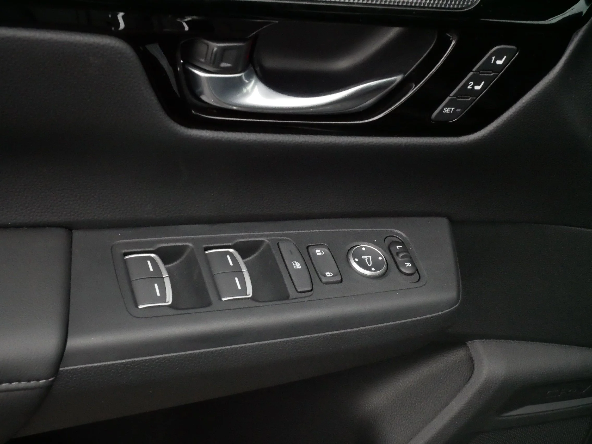 2026 Honda CR-V EX-L - Photo 19