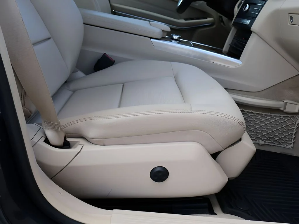 Used 2016 Gray Mercedes-Benz E 350 image 12