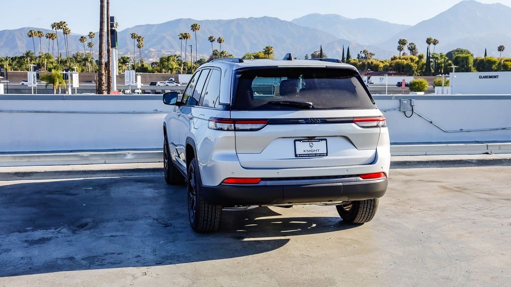 New 2026 Silver Jeep Altitude image 7