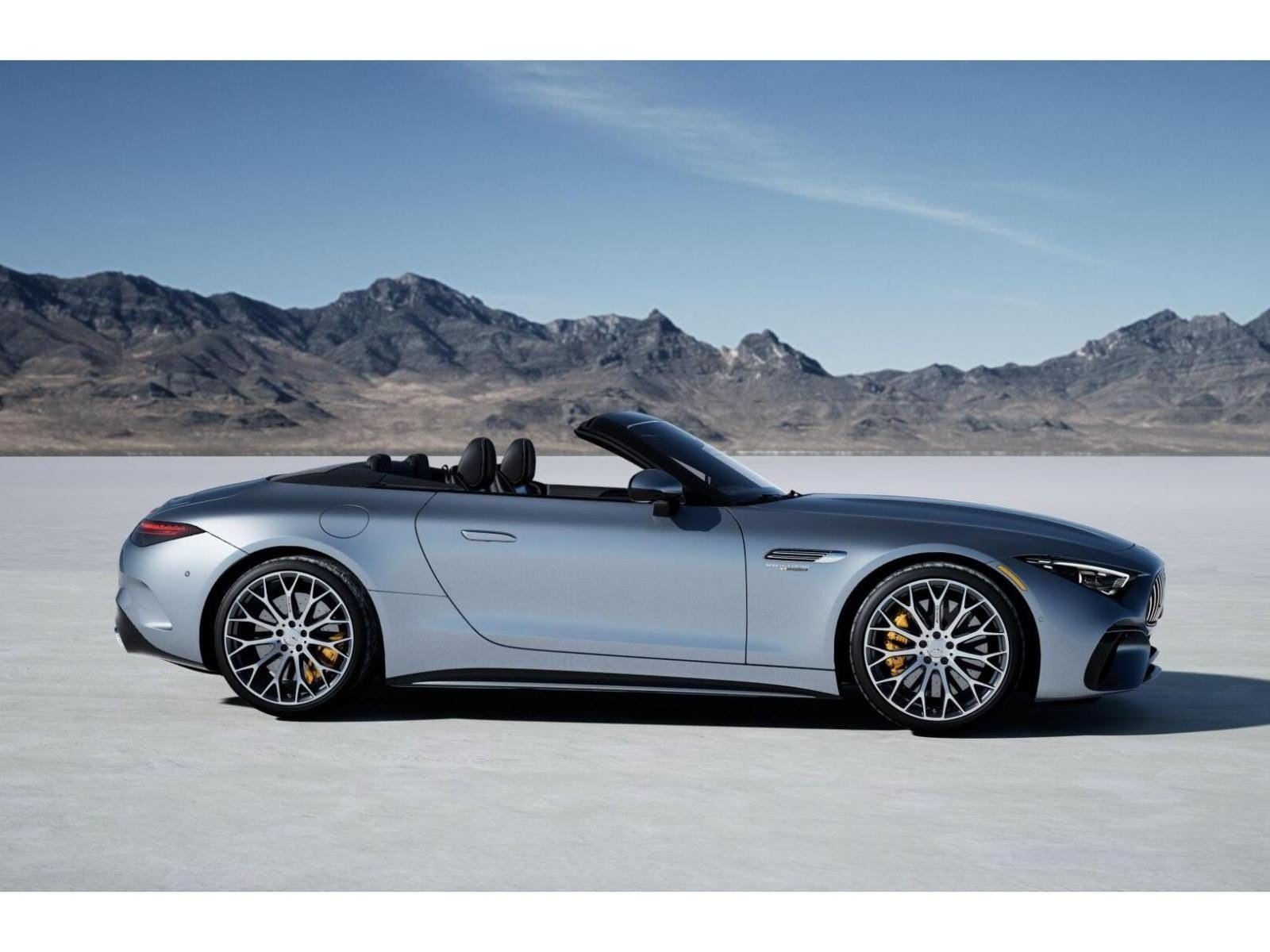 New 2026 Cirrus Silver Metallic Mercedes-Benz SL 63 AMG® S E Performance 2D Convertible 4MATIC®  image 16