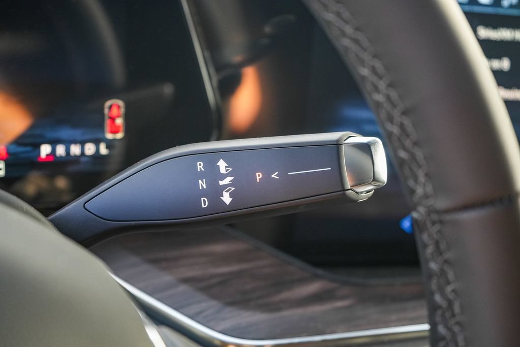 2026 Chevrolet Suburban LS - Photo 19