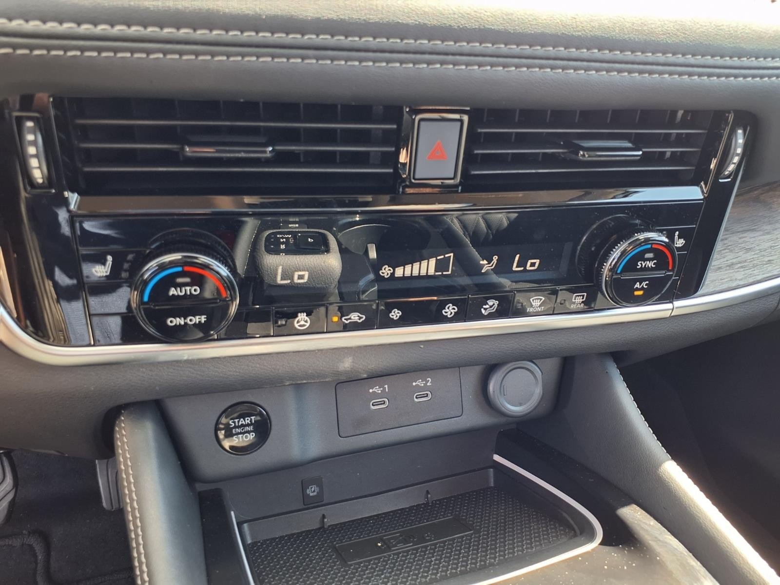 2026 Nissan Rogue Platinum Black at Robbins Nissan