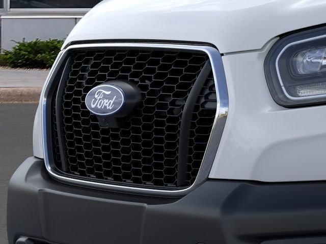 New 2026 Oxford White Ford Base image 17