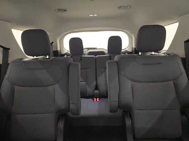 New 2026 Carbonized Gray Metallic Ford Active image 26