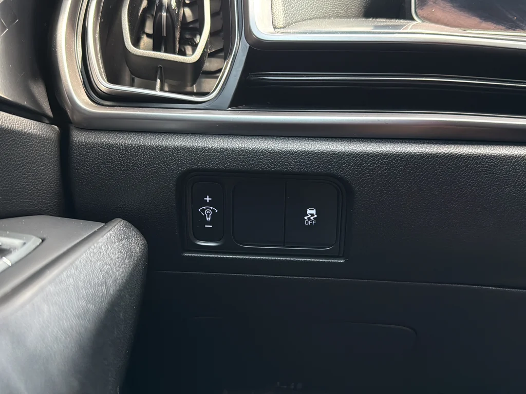 Certified Used 2024 Ebony Black Kia S image 14