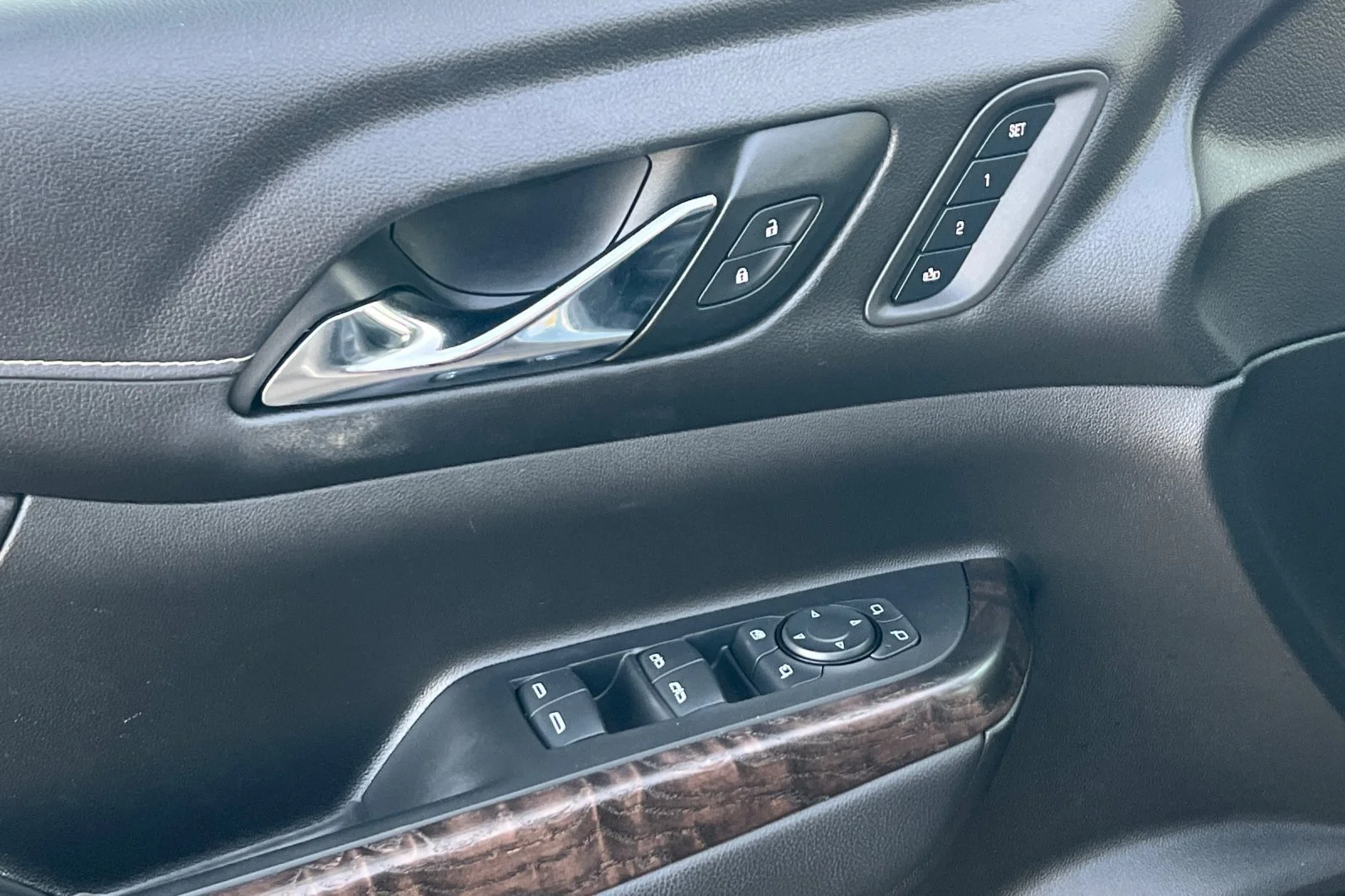 Used 2021 SATIN STEEL METALLIC GMC Denali image 11