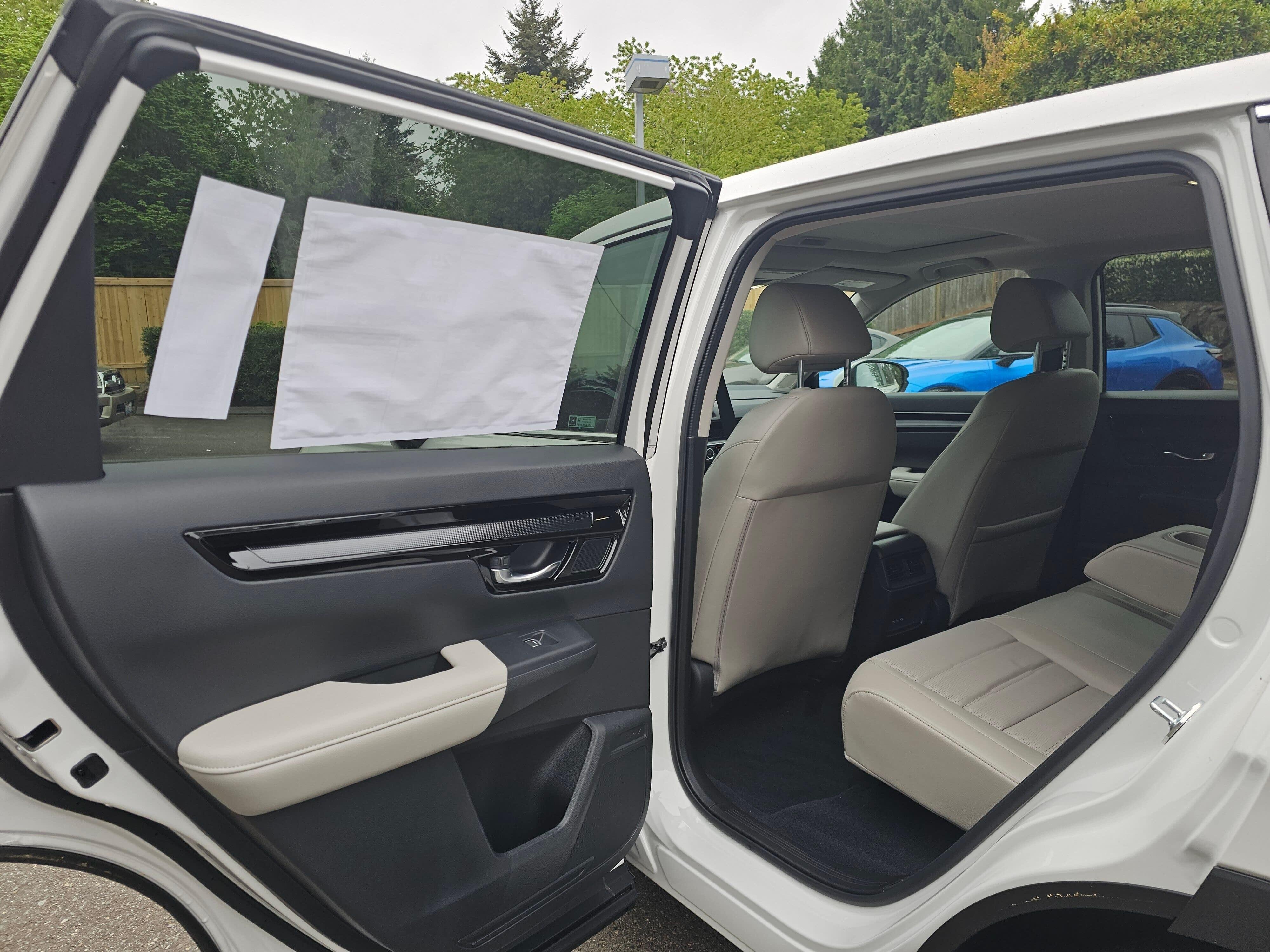 New 2026 Platinum White Pearl Honda EX-L image 16