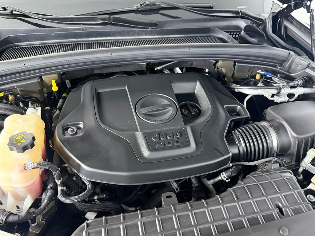 Used 2022 Black Jeep Summit Reserve image 31