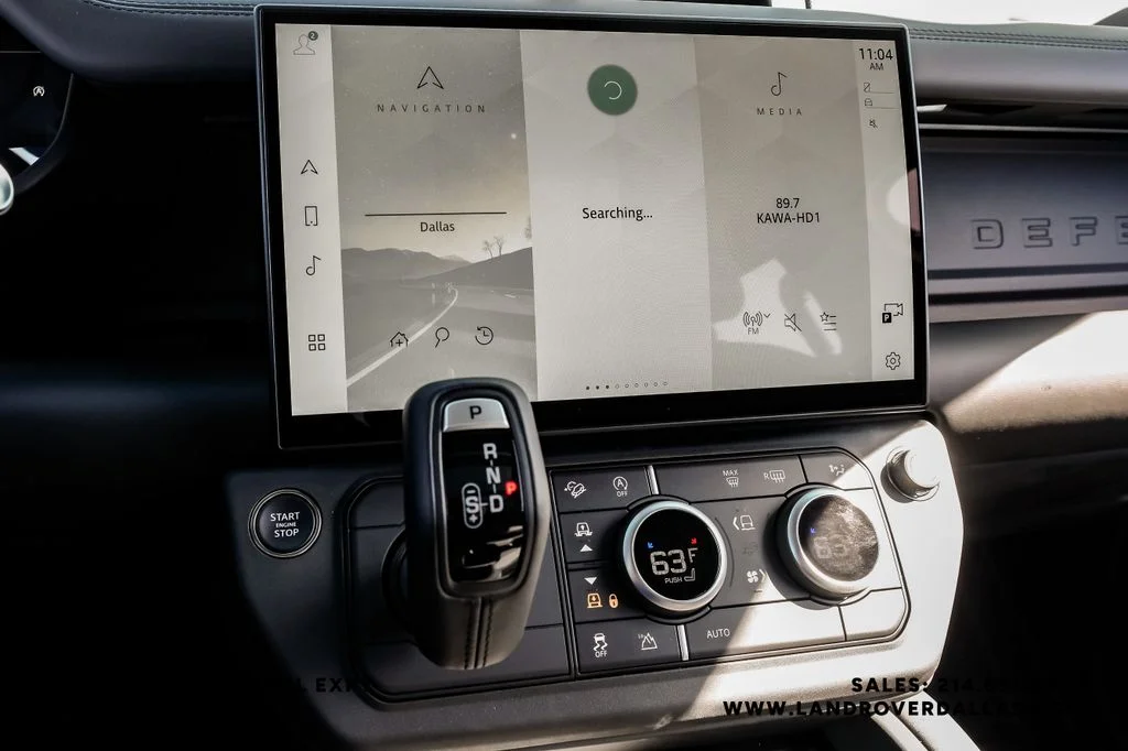 New 2026 Fuji White Land Rover X-Dynamic SE image 26