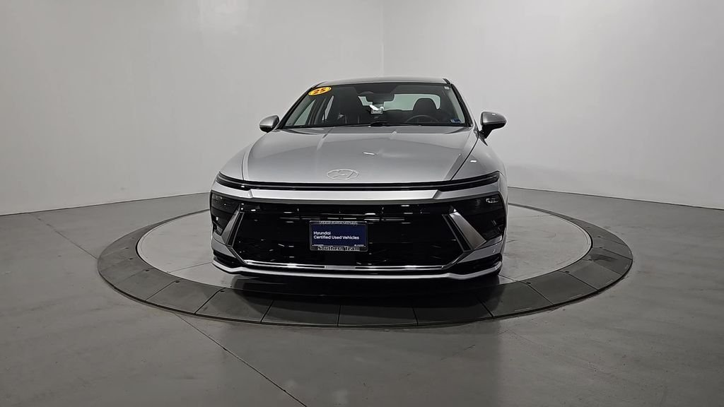 Certified Used 2025 Silver Hyundai SEL image 10
