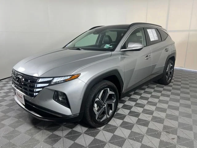 Used 2024 Silver Hyundai Limited image 3