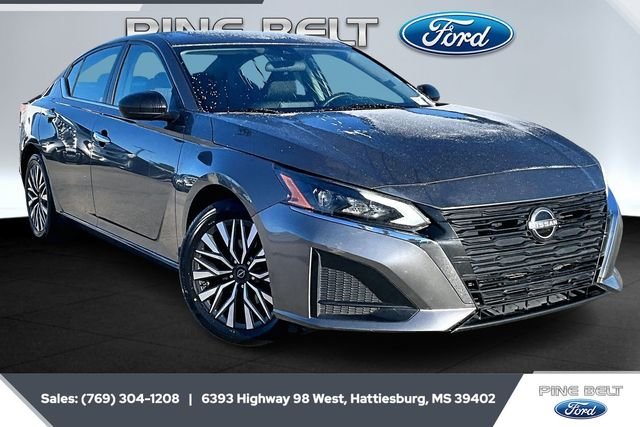 2024 Nissan Altima SV