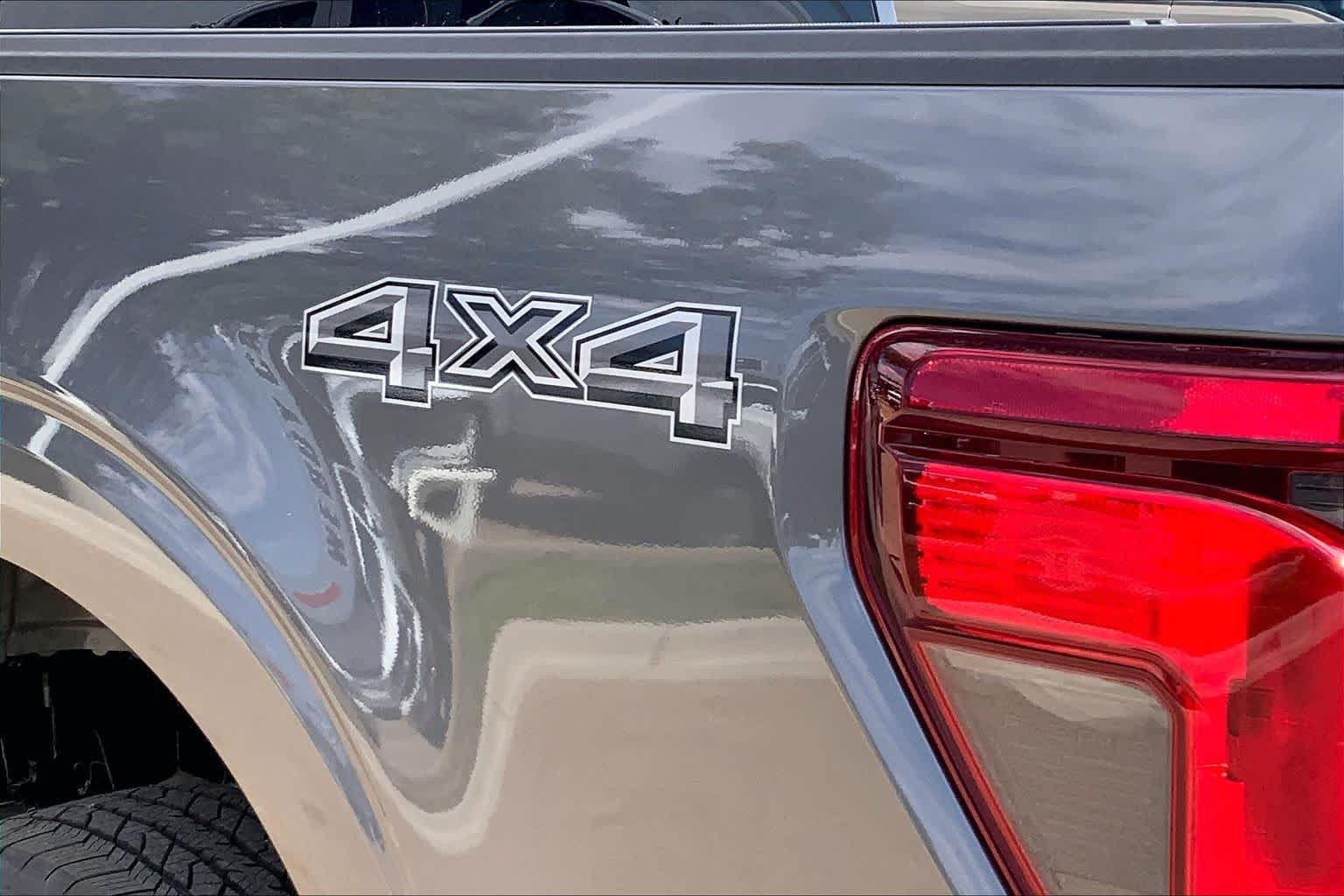New 2026 Carbonized Gray Metallic Ford STX image 15
