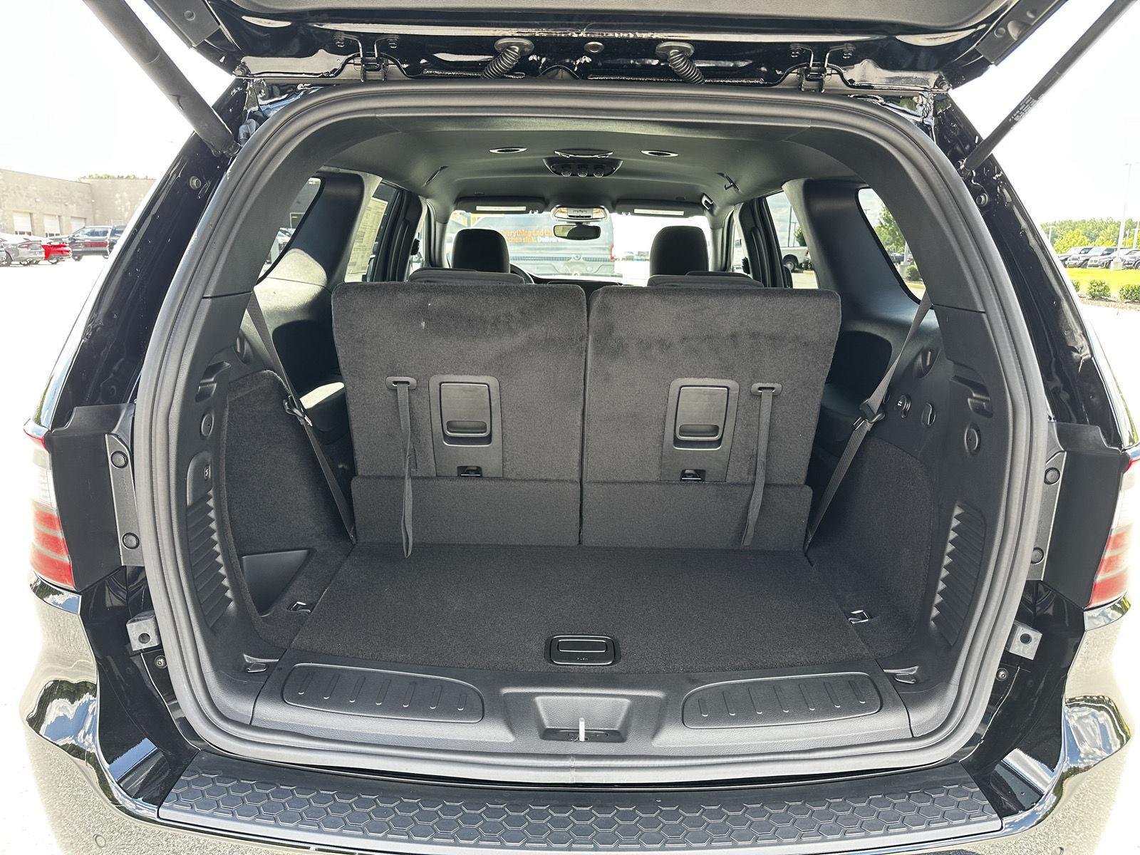 New 2026 Diamond Black Clear-Coat Exterior Paint Dodge GT image 18