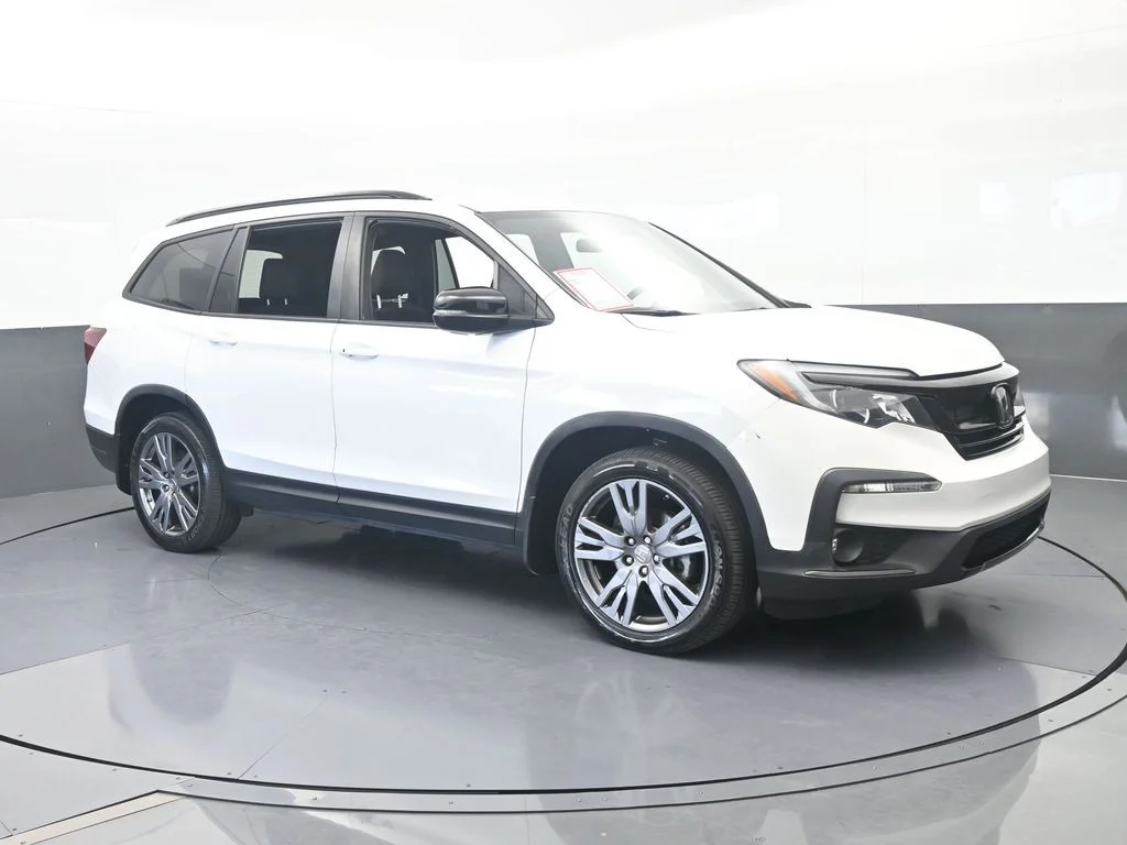 Used 2022 Platinum White Pearl Honda Sport image 8