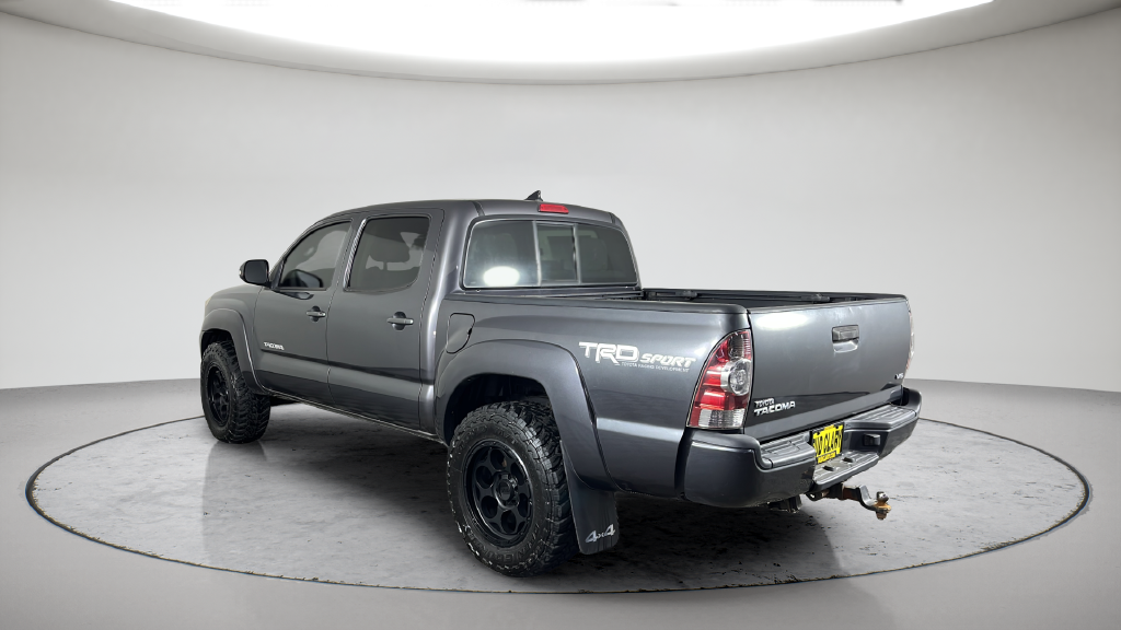 Used 2015 Gray Toyota Base image 11