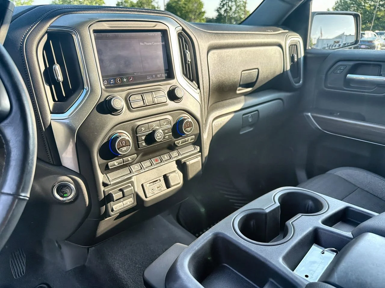 Used 2019 BLACK Chevrolet LT image 11