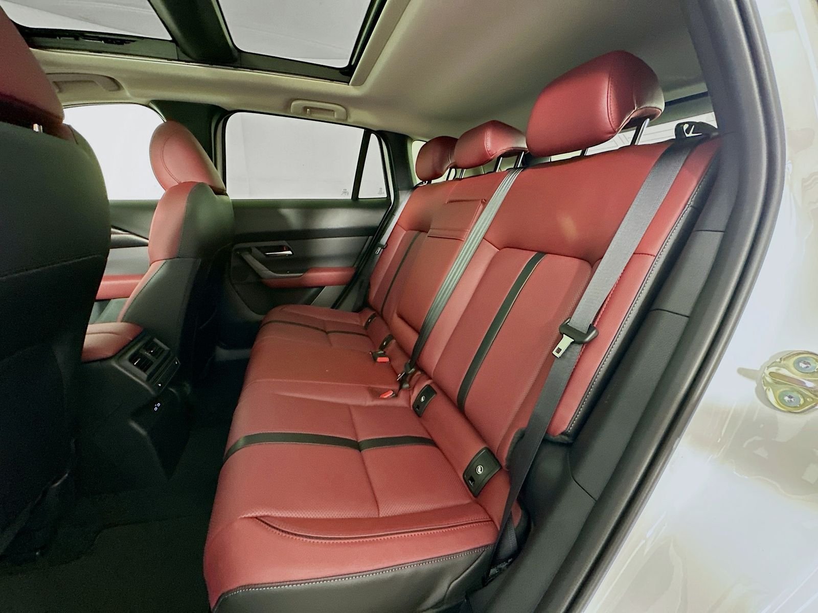 New 2026 Wind Chill Pearl Mazda Premium Plus AWD image 26
