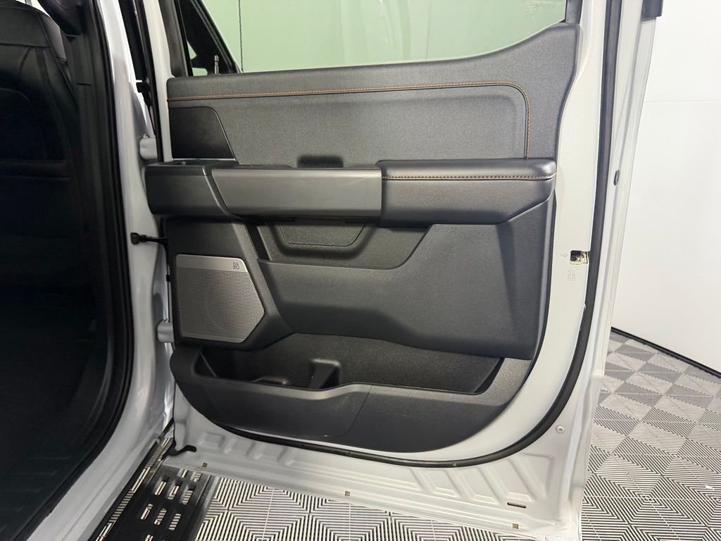 Used 2025 Space White Metallic Ford Tremor image 28