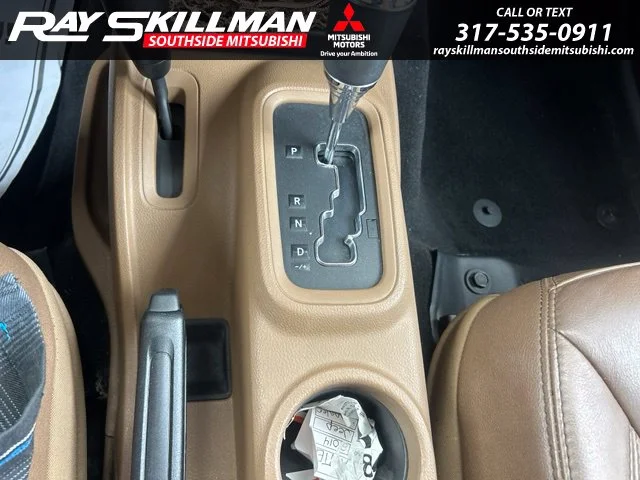Used 2014 Black Jeep Unlimited Sahara image 24