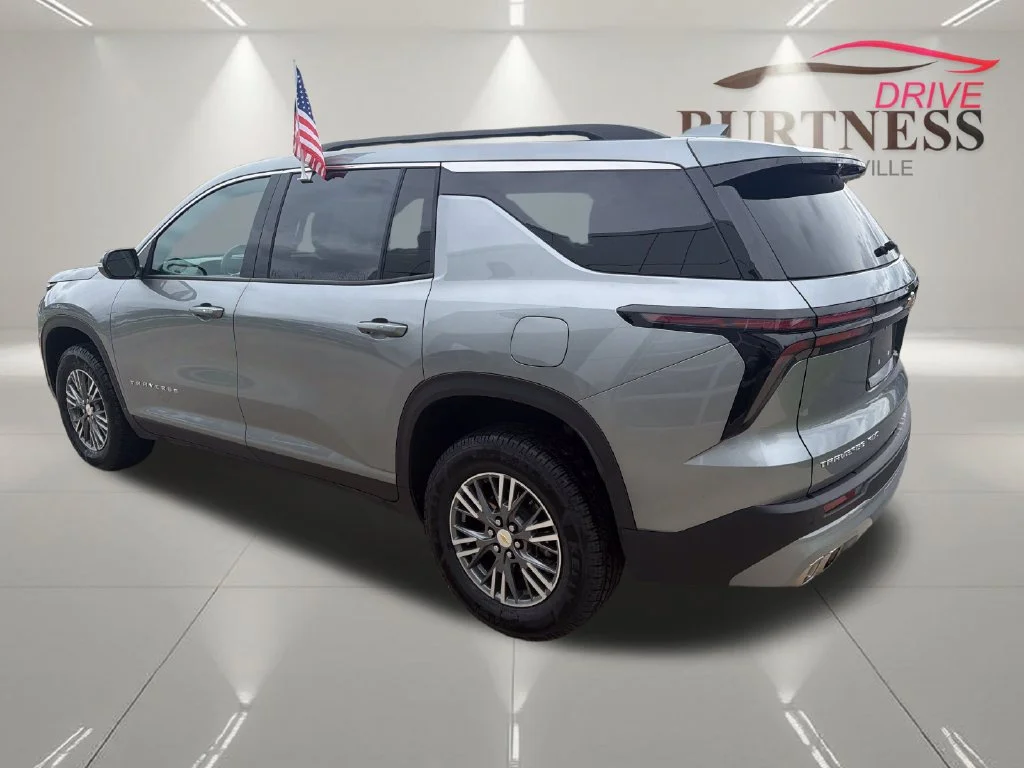 2026 Chevrolet Traverse LT - Photo 6