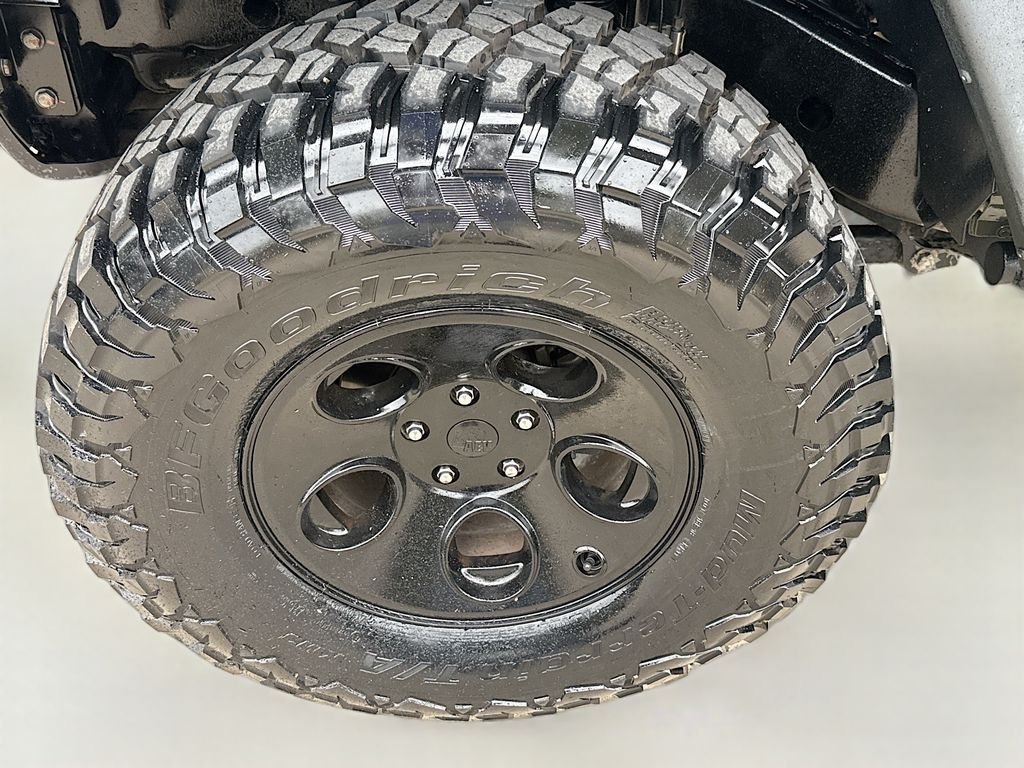 Used 2015 Tank Clearcoat Jeep Rubicon AEV image 29