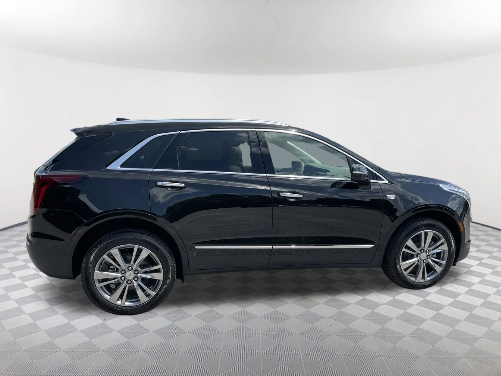 2025 Cadillac XT5 Premium Luxury - Photo 8