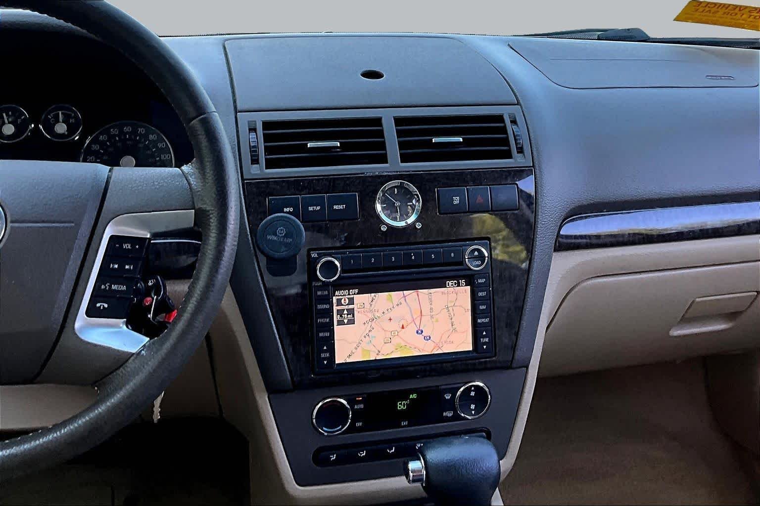 Used 2009 Tuxedo Black Metallic Mercury Premier image 6
